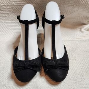 TORRID 8.5WW Sparkle Bow T-Strap Mary Jane Heel Shoe Black Faux Suede